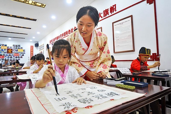 两创示范点常态化开展百姓儒学、非遗体验等活动。图片来源:新华网山东