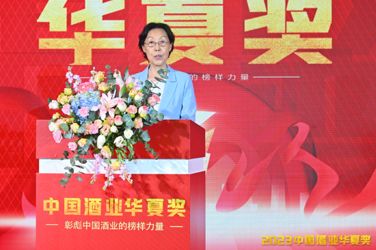 中国副食流通协会会长何继红