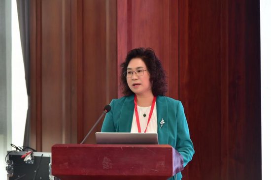 王桂云主任作典型发言
