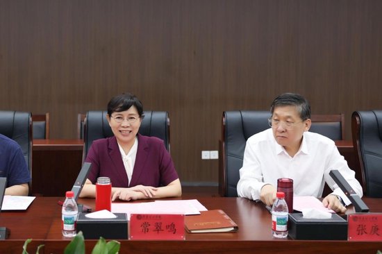 校长常翠鸣致辞