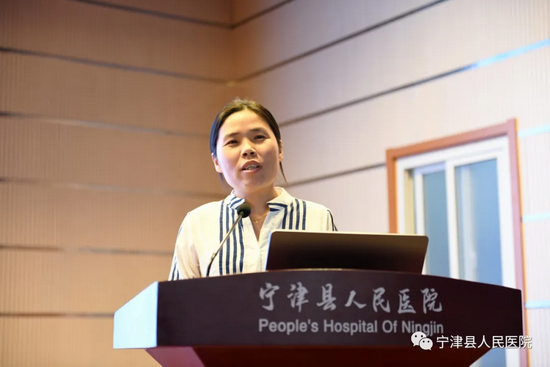 ICU2主任 张金英