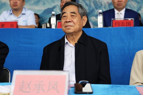 山东省军区原政委 赵承凤