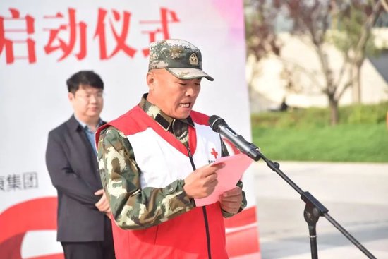 德州市红十字空中应急救援队队长高玉涛发言