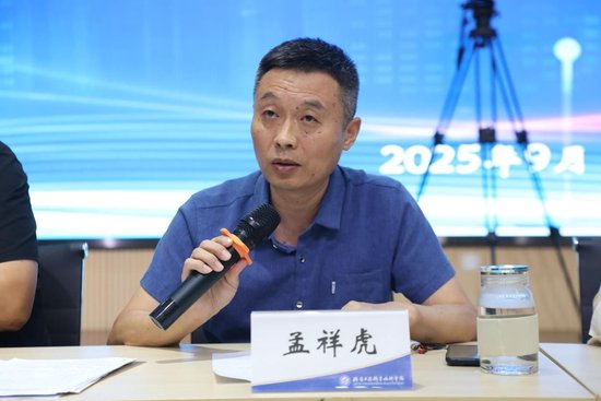 轨道交通运输赛道(中职组)裁判长孟祥虎