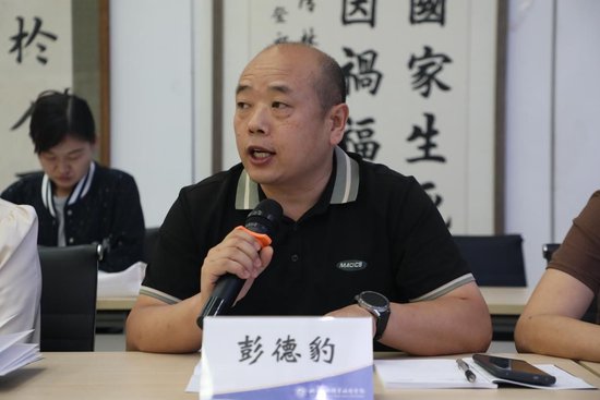 汽车制造与维修赛道裁判彭德豹