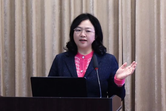 德州市第七人民医院党委副书记、院长庄霞总结讲话