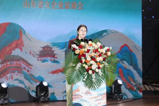 省工商联党组成员、秘书长马晓卉