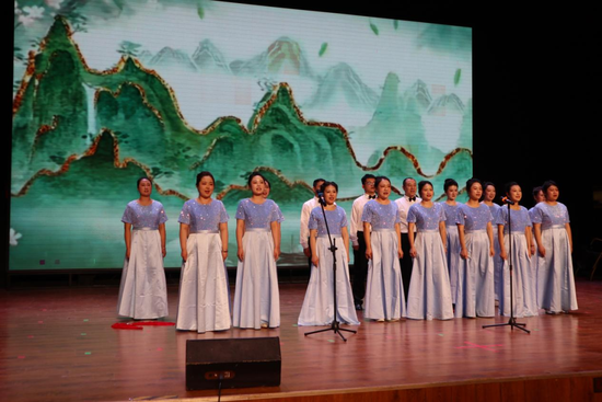 大合唱《上春山+风吹麦浪》