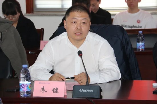 山东省肿瘤医院放射物理技术科副主任朱健