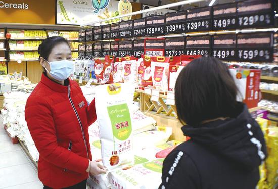 德百超市各种米面供应充足,价格平稳
