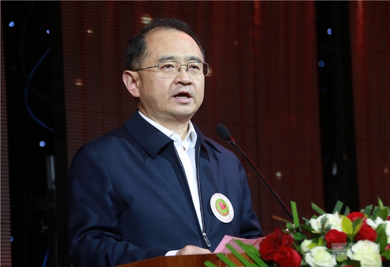 市委书记、市人大常委会主任宋永祥在仪式上致辞。