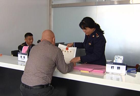 新登记企业与上年同期基本持平,增速有所放缓