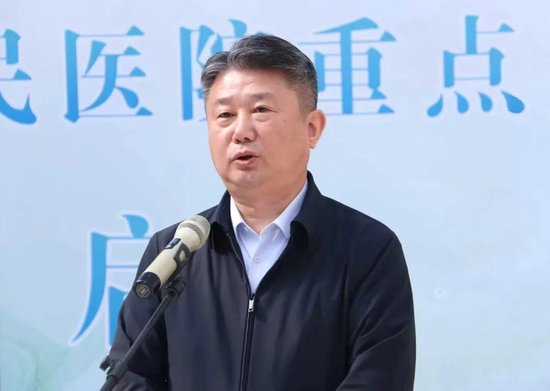 市卫生健康委党组成员、副主任宋学谦