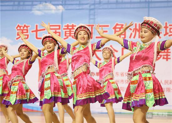 博兴县代表队的少数民族舞蹈十分惊艳