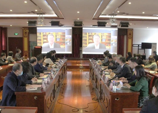 山东省卫健委二级巡视员、中西医结合指导处处长贾青顺做视频讲话