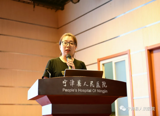 办公室/党建办主任 任荐欣