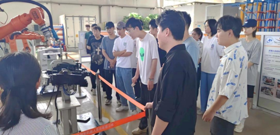  2023 Vocational Education Week News: The Department of Business Engineering and Technology of Shandong Vocational College of Economics and Trade held the "Learning