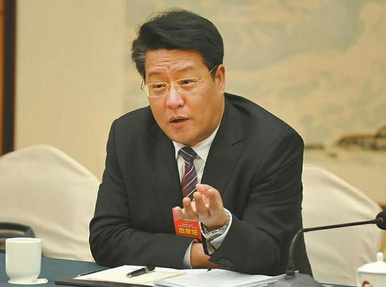 濟(jì)南市政協(xié)委員、市經(jīng)濟(jì)和信息化委員會(huì)主任汲佩德 記者郭堯 攝