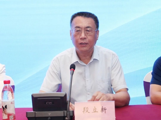 德州市立医院党委书记、院长段立新致辞