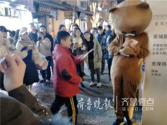 齐鲁晚报·齐鲁壹点记者 蓝峰 摄