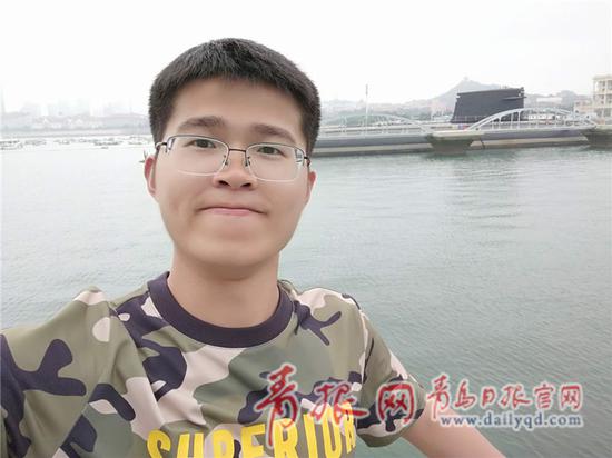 山东大学法学院研究生郑志超