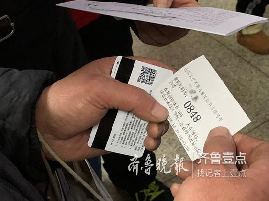 一天接診量近百人