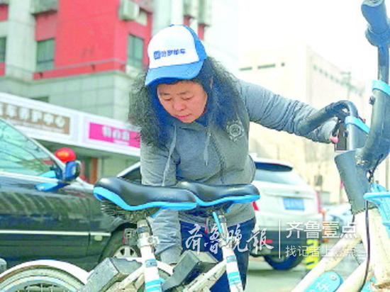 泉城70后“单车女猎人”赵莉。 生活日报首席记者 王健 摄