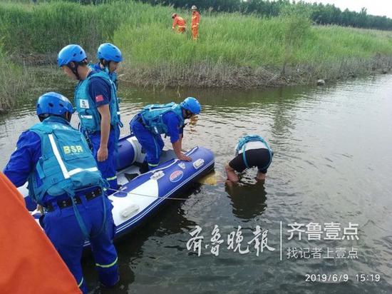 9日下午，在大沽河发生一起溺水悲剧，即墨两名学生下水游泳不幸溺亡。