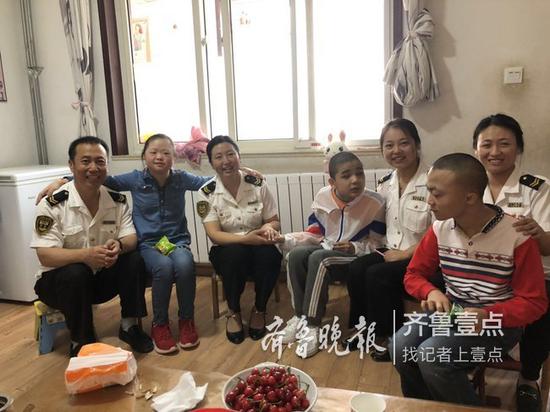 聚散終有時,堅強男子也不舍