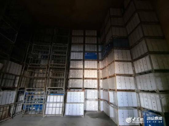史本鹏所经营的冷库存储量达4000吨,五一之前他的冷库已经全部清空。