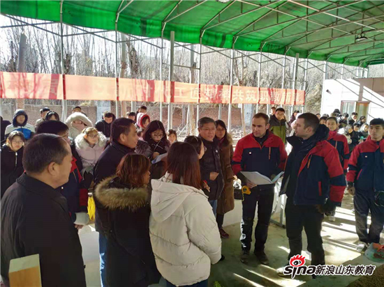 法国昂热凡纳公立农艺学院世界技能大赛园艺赛项指导教师进校指导技能大赛训练