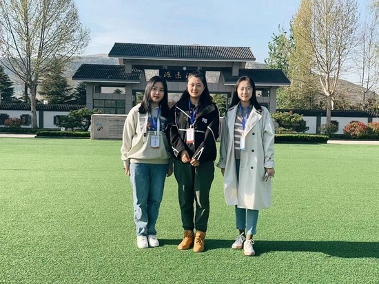 左起:孙健老师、张静老师、尹文萍老师