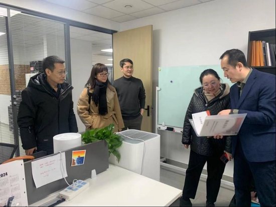 刘雅涵一行赴山东领悟教育实地走访