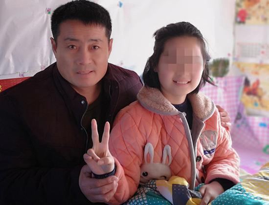 悅悅和父親