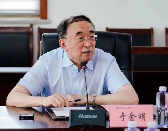 中国工程院院士、山东省肿瘤医院院长 于金明