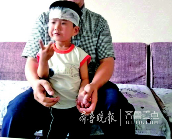 就醫(yī)及時,孩子的傷口得到很好的處理,現(xiàn)在已無大礙。 屈先生供圖