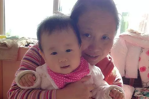 李阿姨，50岁，职业：全职奶奶，地点：滨州
