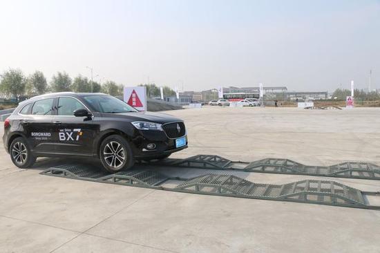 “驭传奇 逾未来”德国宝沃BX7济宁尊享试驾体验会成功举行
