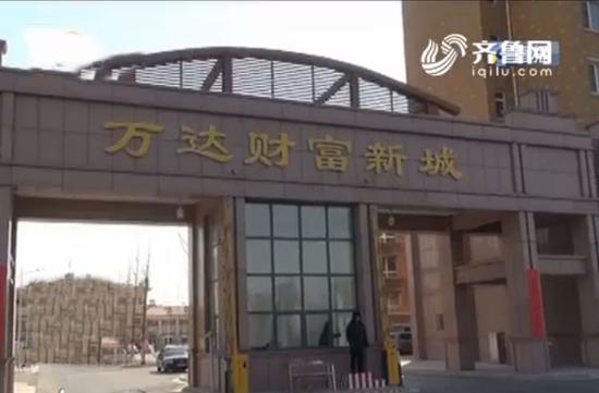 看上去很高档的一个小区,也会有违章建筑?
