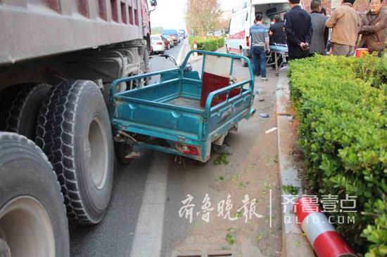 交警提醒,假期出行一定注意出行安全。