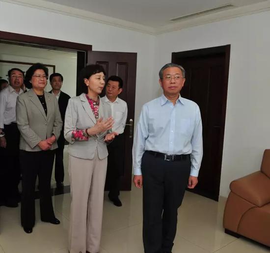 走访民建省委机关