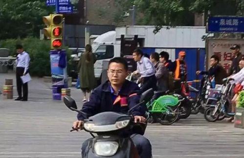 8af6559f287b99d4ba7287bf8e5d414f.jpg 泉城路