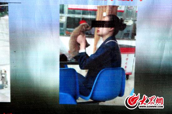 曝光臺曝光的不文明行為包括養寵物、吸煙等不文明行為。