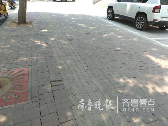 濼源大街人行道部分路段出現花磚石松動。