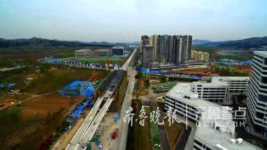 地鐵R1線前大彥站。齊魯晚報·齊魯壹點記者 周青先 攝