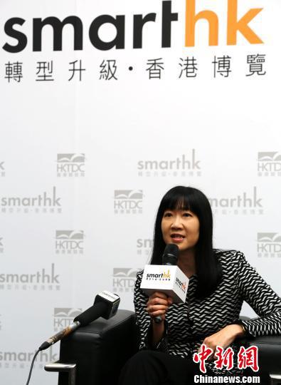 图为香港贸易发展局总裁方舜文26日接受记者专访。 郎春祥 摄
