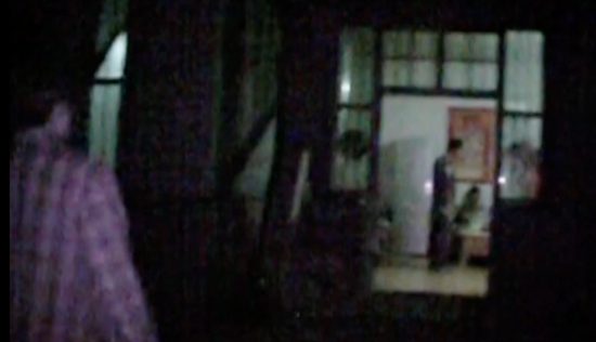 因女友提分手 男子持槍相向