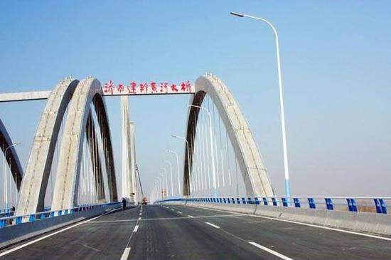 　　济南建邦黄河大桥