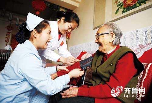 17a1999eecf000e53183a43c097c7d2f.jpg 2018年農村貧困老年人全部脫貧
