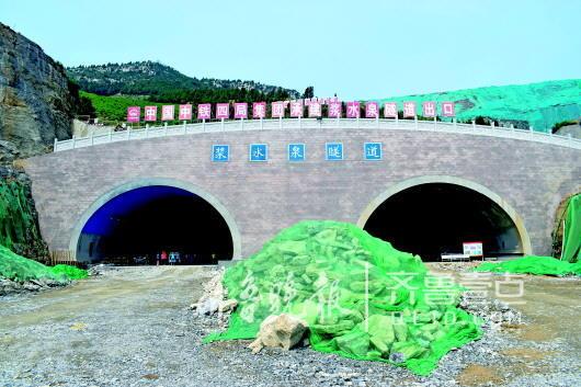 ▲浆水泉隧道是二环东南延项目六大隧道之一，年底将通车。